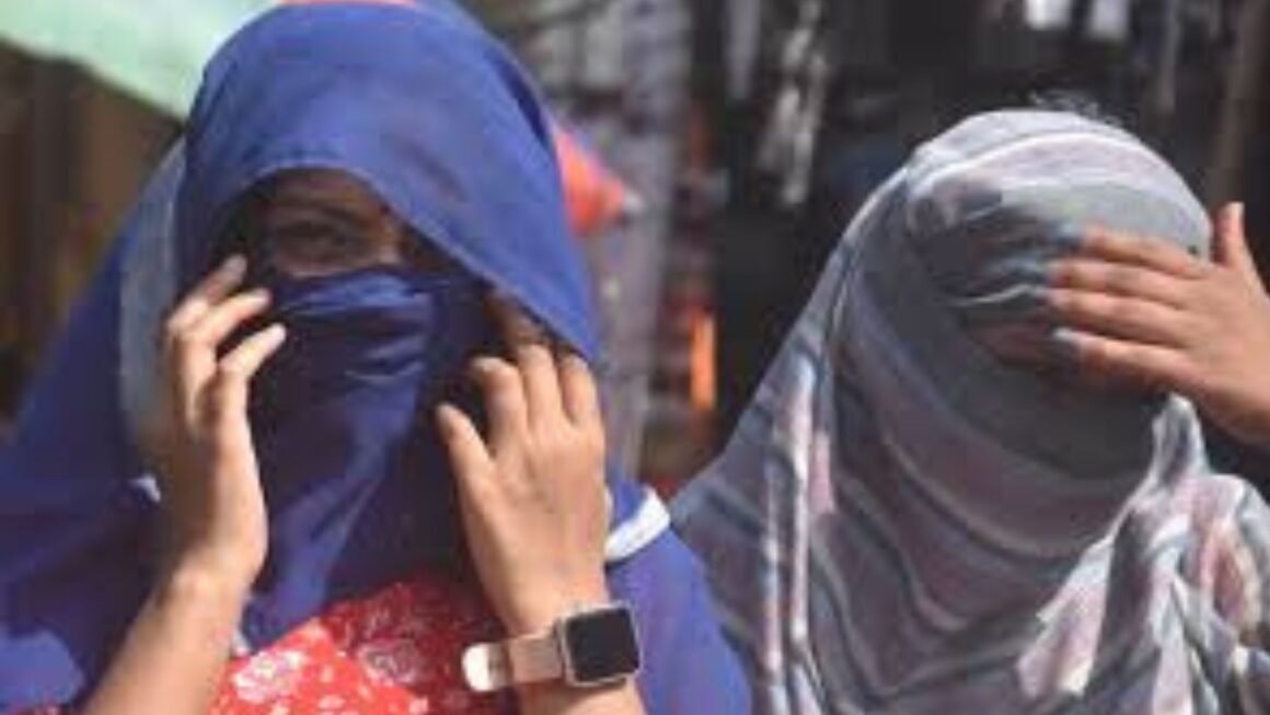 लखनऊ में भीषण गर्मी, तापमान 41.4 डिग्री पहुंचा:मौसम विभाग ने जारी किया हीट वेव और वार्म नाइट का अलर्ट