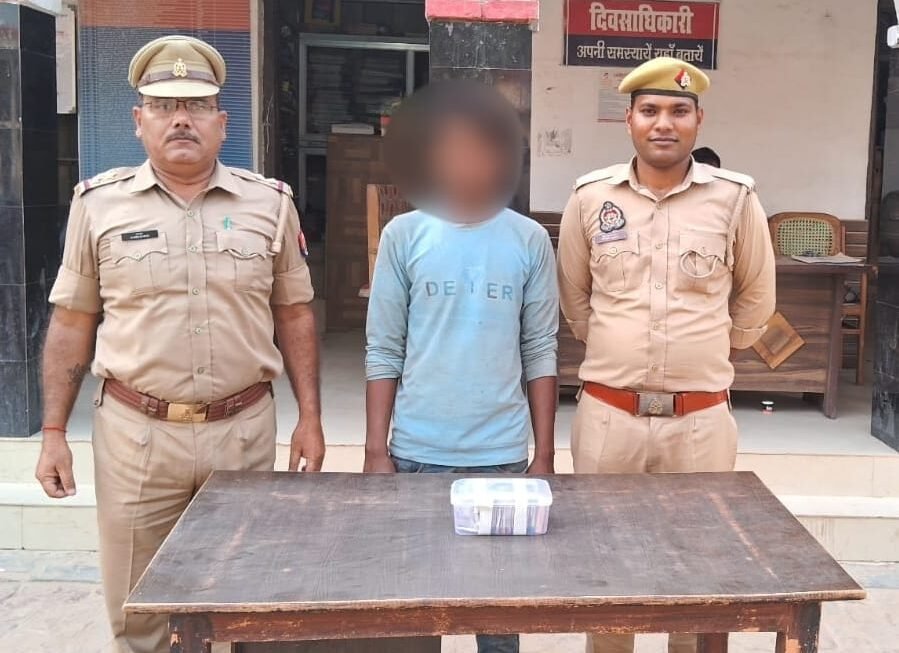 गोण्डा में ट्रक क्लीनर गिरफ्तार, 160 क्विंटल गेहूं और ₹85,915 नगद बरामद