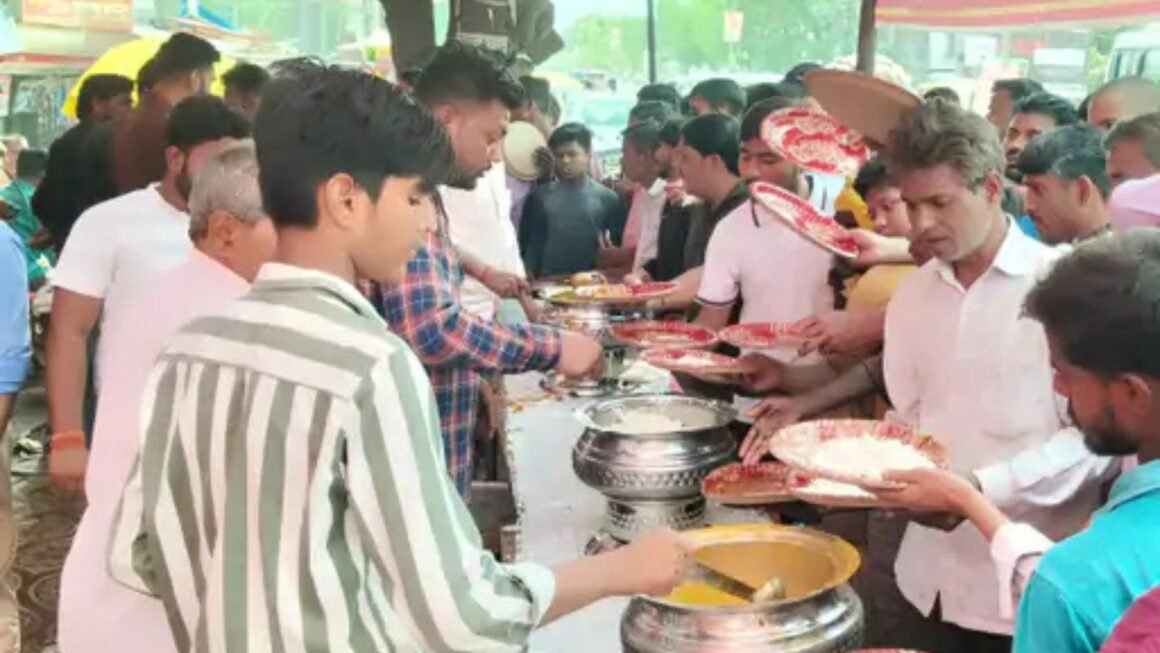 गोंडा में बड़े मंगलवार पर विशाल भंडारे का आयोजन: श्रद्धा और सेवा का अद्भुत संगम