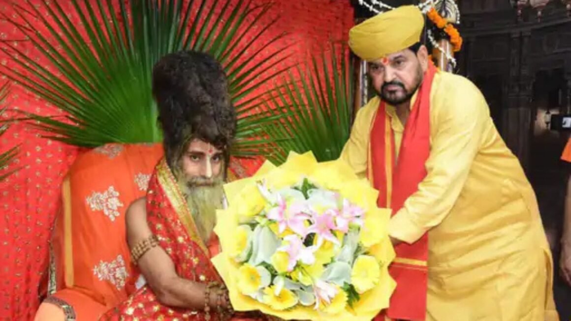 सदगुरु श्रीरितेश्वर बोले—बृजभूषण बदलेंगे भारत की तस्वीर: 2026 की कथा को बताया “भारत की सबसे बड़ी विराट कथा”