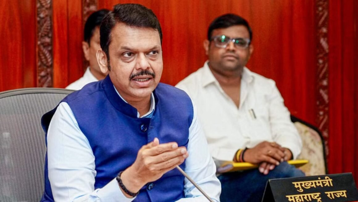 दिसंबर में धर्मांतरण विरोधी कानून लागू करेगी महाराष्ट्र सरकार;अन्य राज्यों की तुलना में होगा सख्त