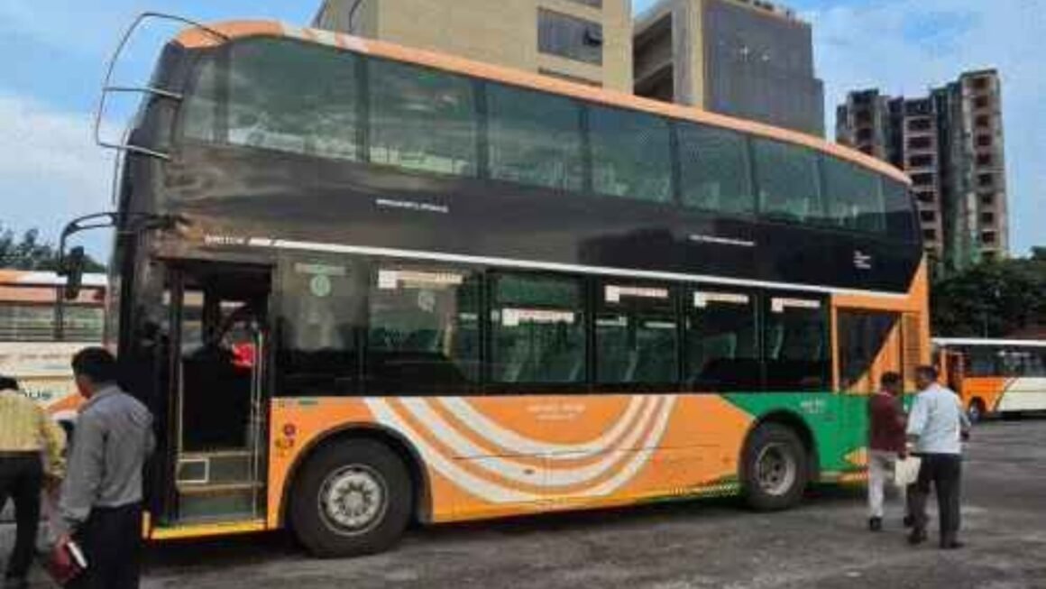 यूपी को मिली 551 नई बसों की सौगात: CCTV-पैनिक बटन, लगेज एरिया और लखनऊ में पहली बार डबल डेकर बसें