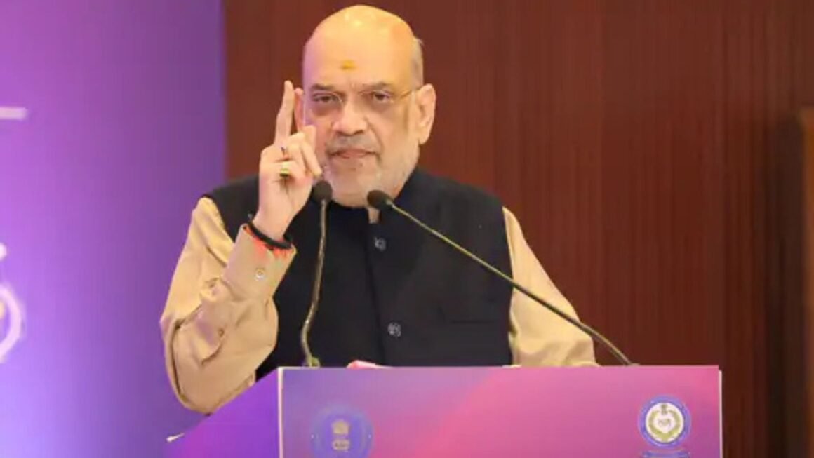 असम से लेकर पूरे देश तक घुसपैठियों को भगाएंगे: नौगांव में अमित शाह का बड़ा ऐलान