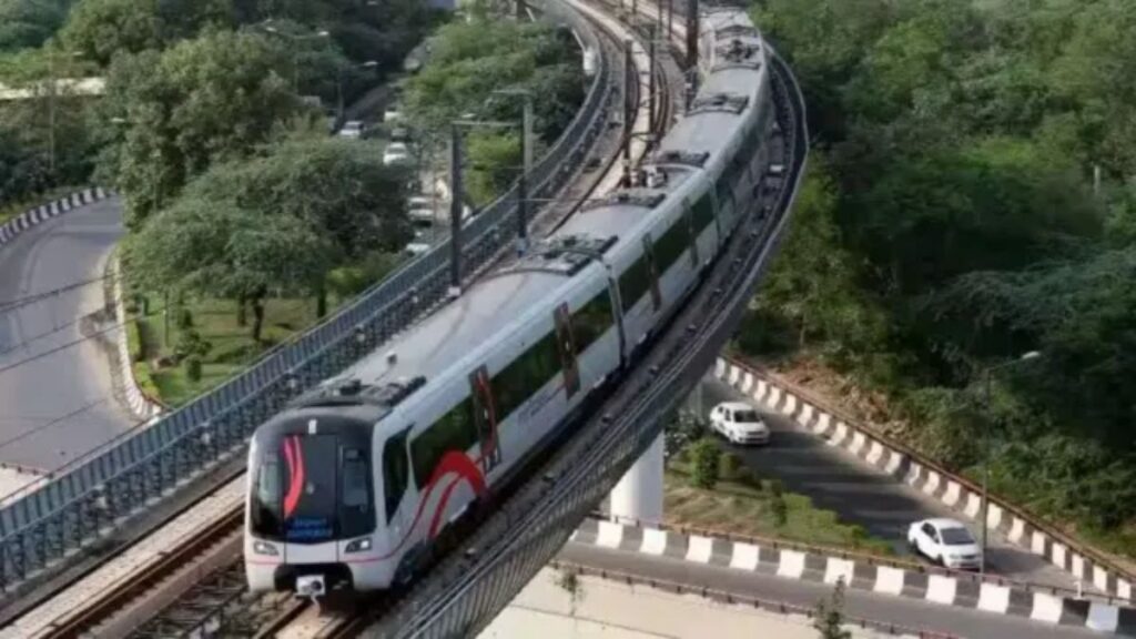 Delhi Metro Alert: आज रात 9 बजे से बंद होंगे 57 मेट्रो स्टेशनों के गेट! कल दिल्ली में प्रदर्शन, जानें यात्रियों पर क्या पड़ेगा असर